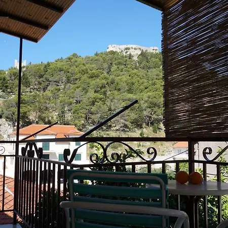 & Tepsa - Centre Pensionat 3*