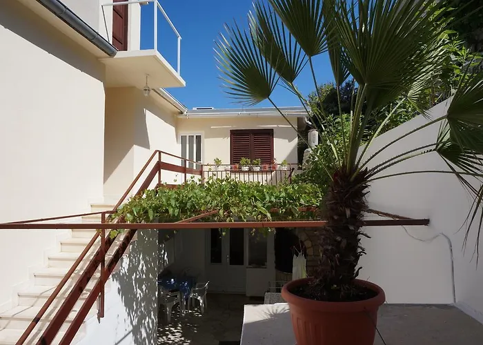 Gasthuis & Tepsa - Centre 3*