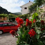 & Tepsa - Centre Pensión
